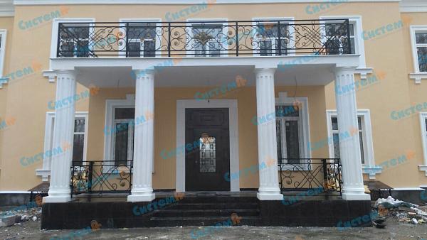 Выполненные колонны из пенопласта Выполненные колонны из пенопласта