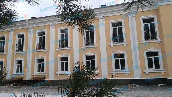 Производство пилястр из пенополистирола с покрытием для украшения фасада здания Производство пилястр из пенополистирола с покрытием для украшения фасада здания